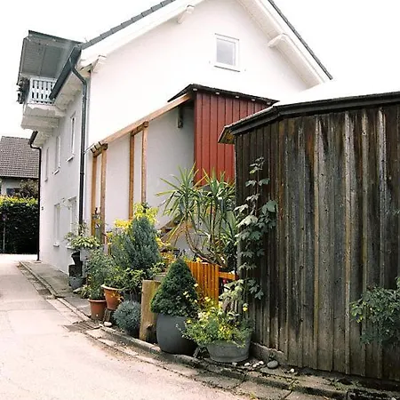 In Seenaehe * Dießen am Ammersee